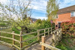 Photo 17- click for photo gallery